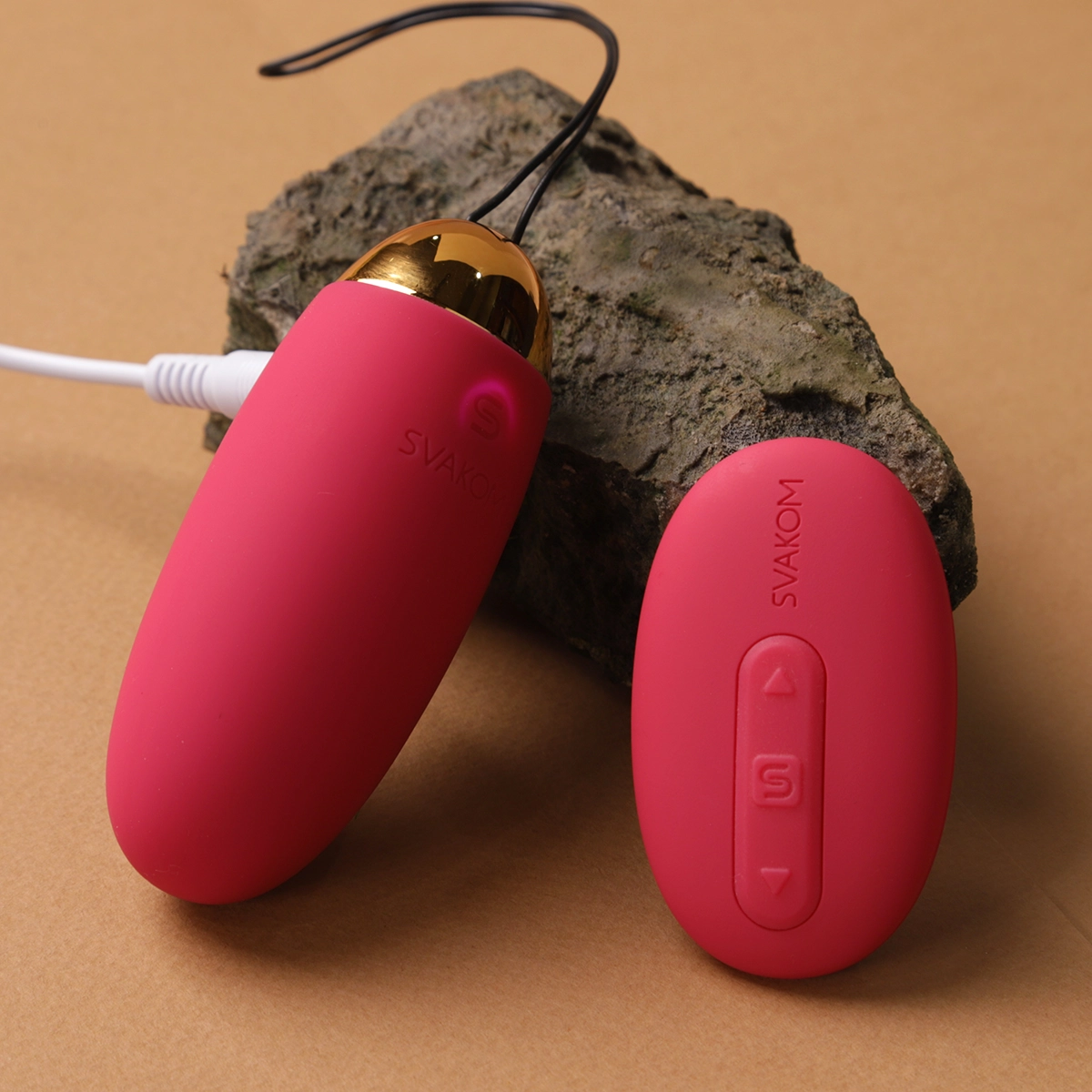 Svakom Elva pin sạc Lithium Polymer 450mAh