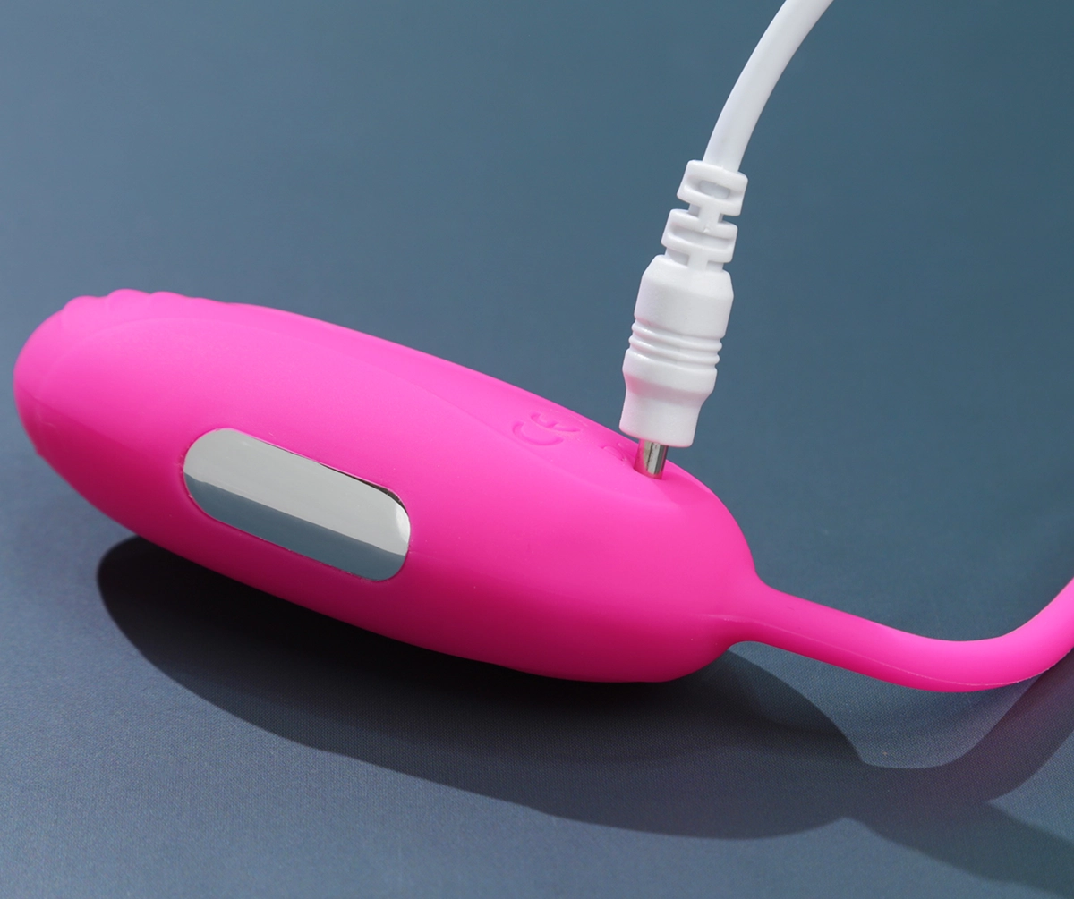 Thuận tiện với pin sạc và chống nước hoàn toàn