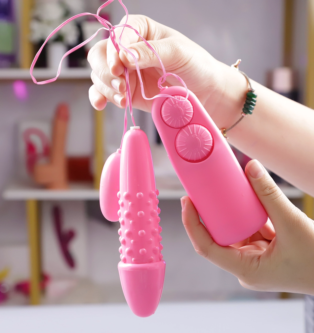 Chất liệu ABS bền bỉ và an toàn