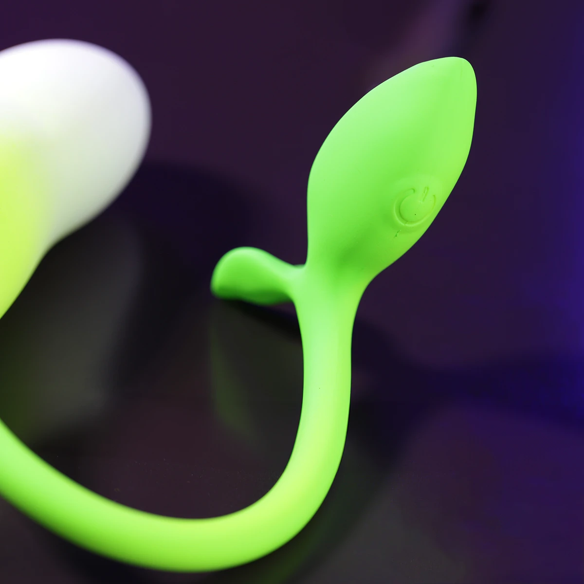 Phần đuôi điều khiển