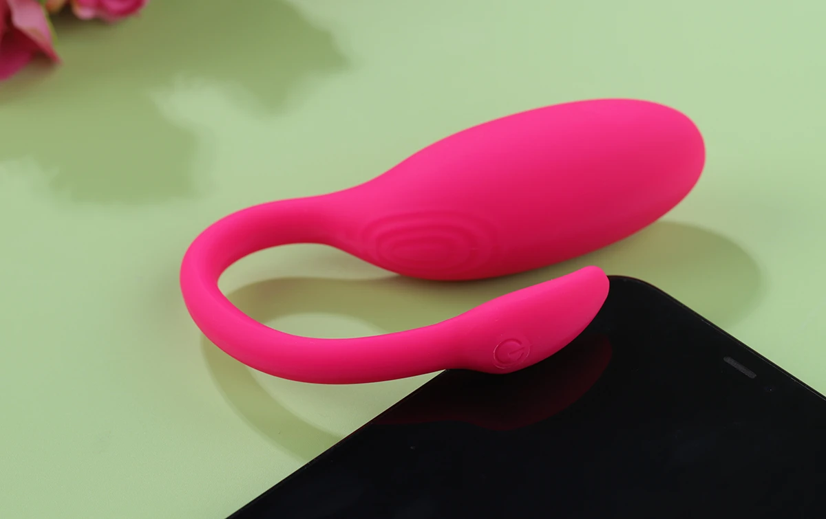 Trứng rung thiên nga Flamingo