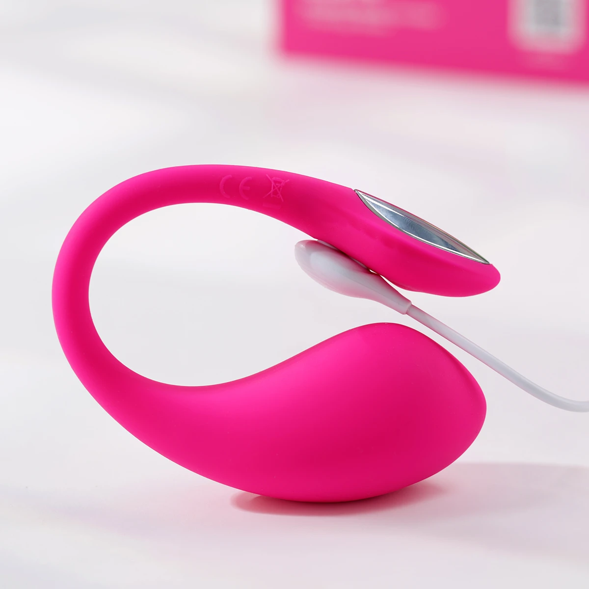 Chân sạc từ tính hiện đại 