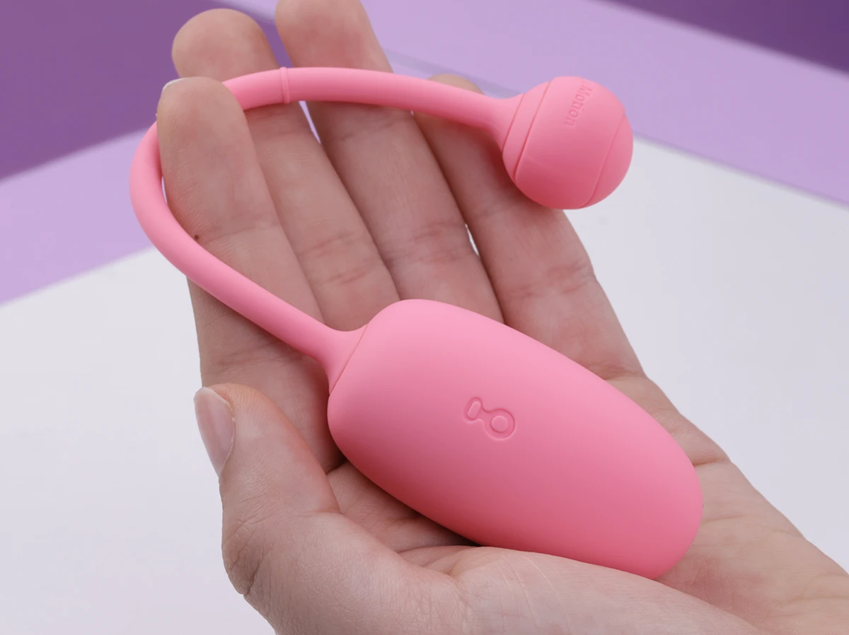Trứng rung Kegel Coach có thiết kế công thái học dạng kén