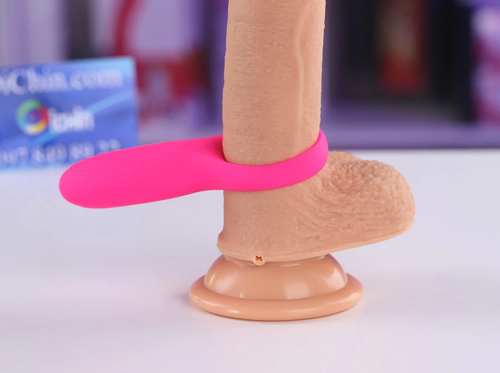 Cách đeo vòng rung Aphojoy vào dương vật