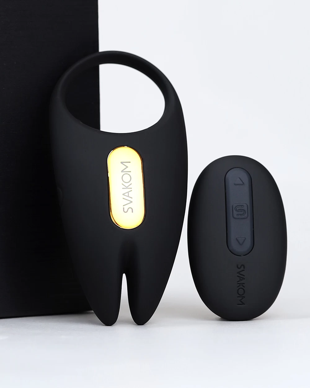 Vòng đeo cao cấp có rung Svakom Winni 2