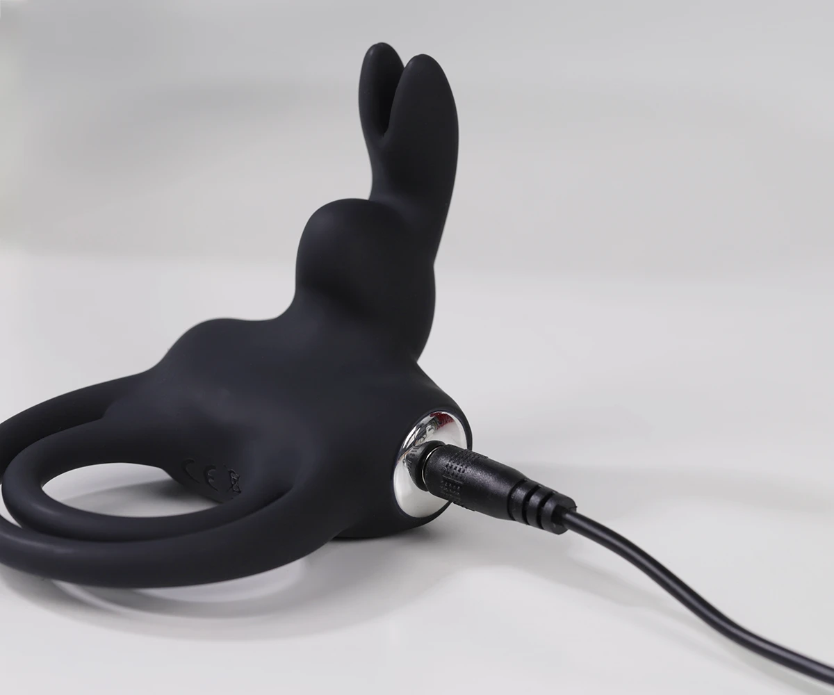 Cắm sạc trực tiếp vào lỗ