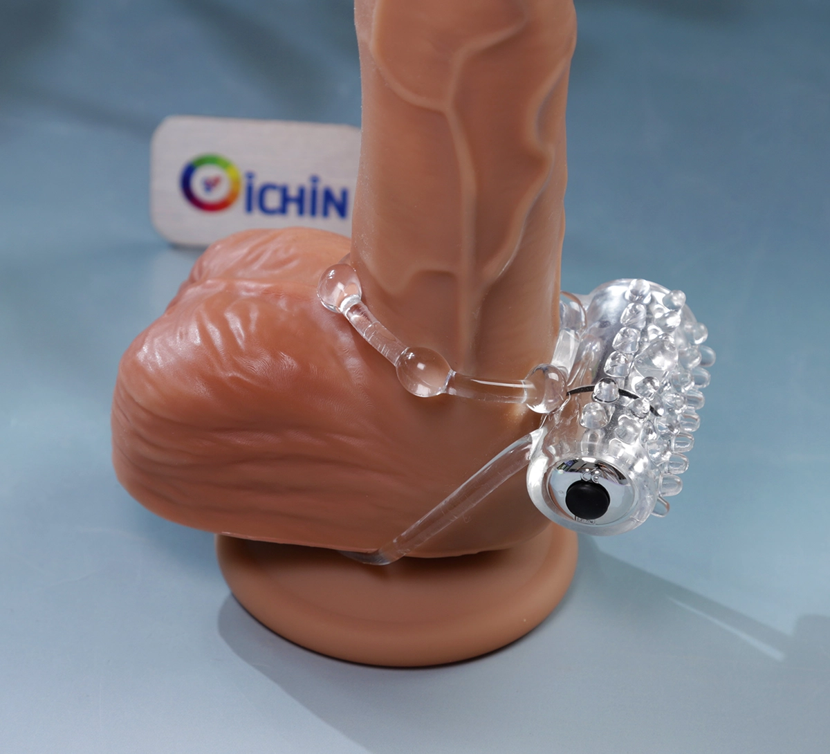 Gắn vào gốc dương vật dễ dàng nhờ đàn hồi