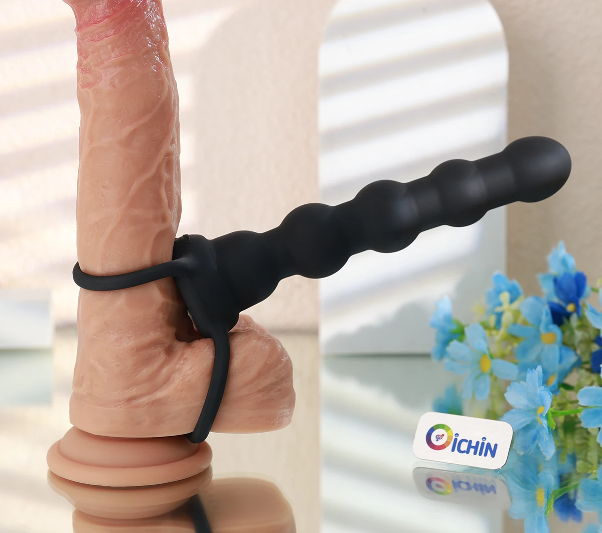 Lovetoy Rock Balled Doule Prober được chụp thực tế bởi Oichin