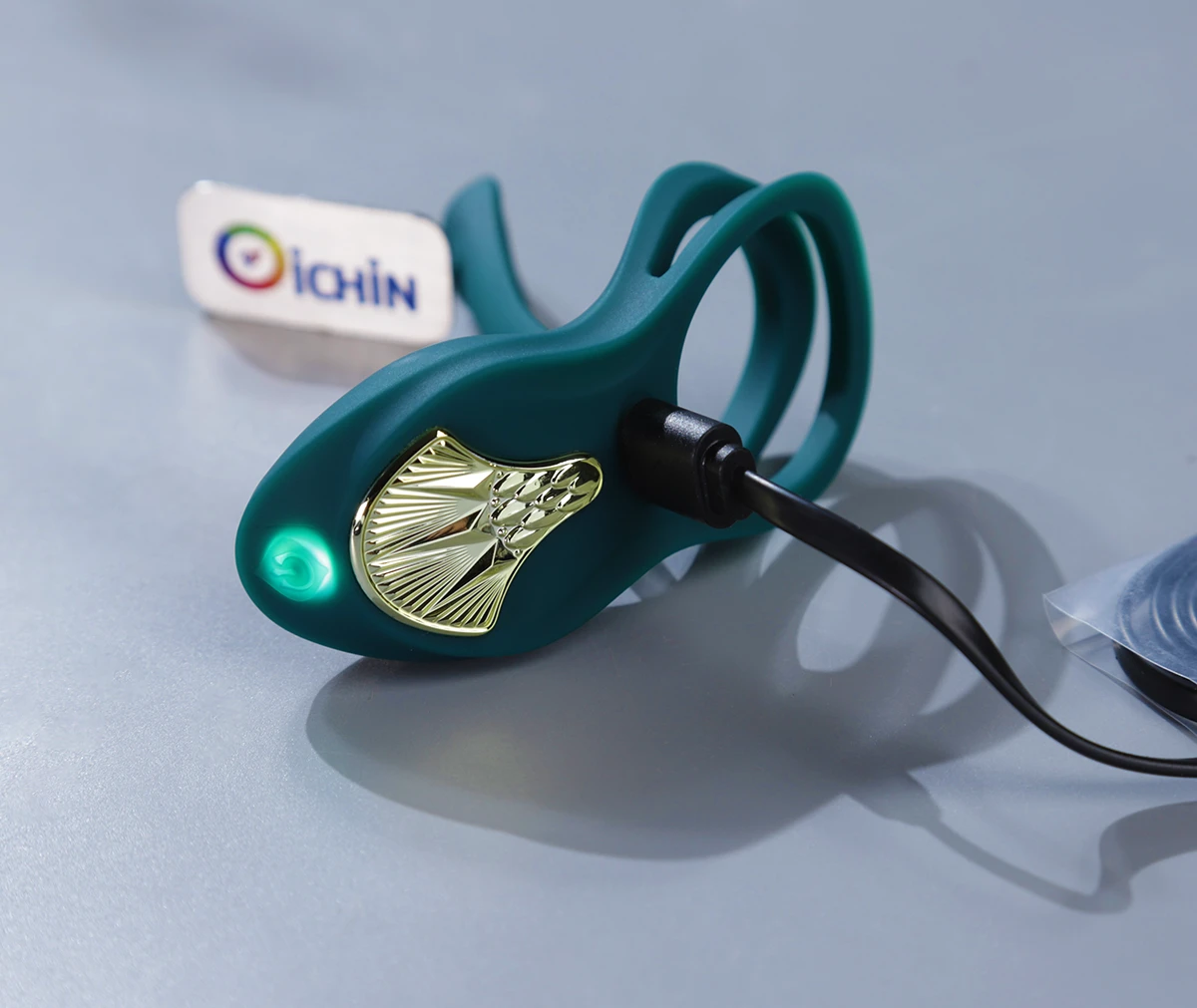 Cách sạc Vòng đeo dương vật Zalo Bayek qua cổng USB