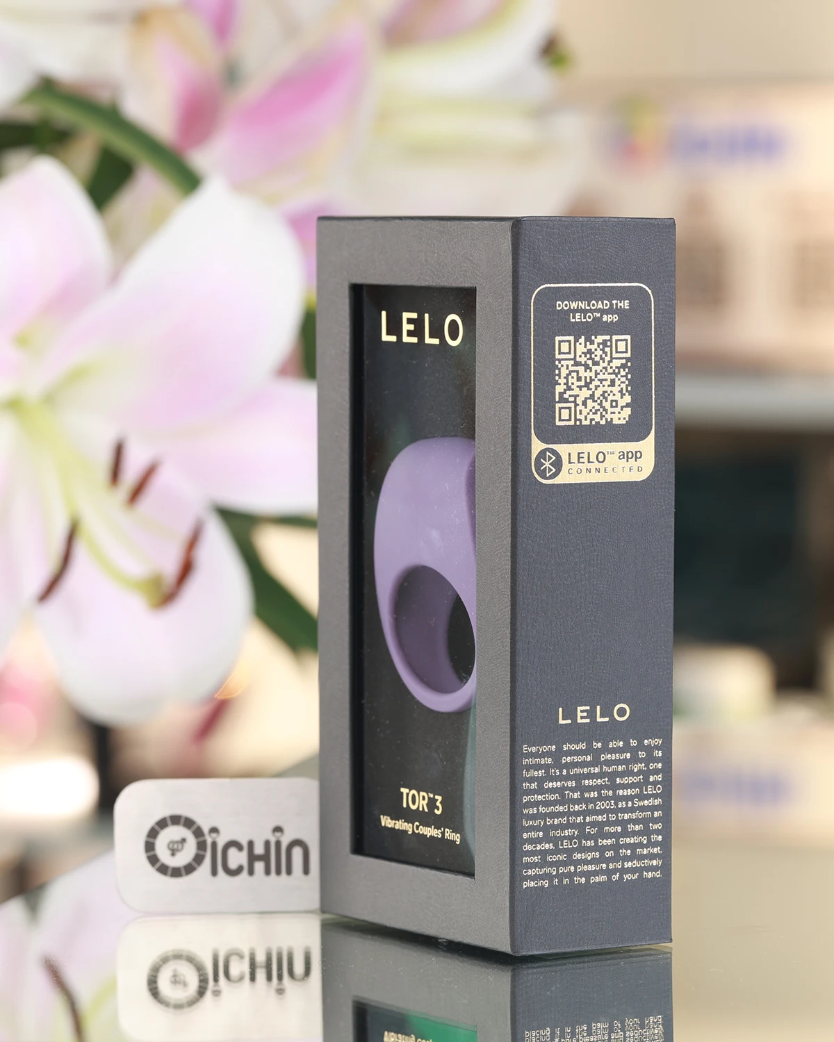 Vòng đeo Lelo Tor 3 rung 8 chế độ App - Hộp đen sang trọng