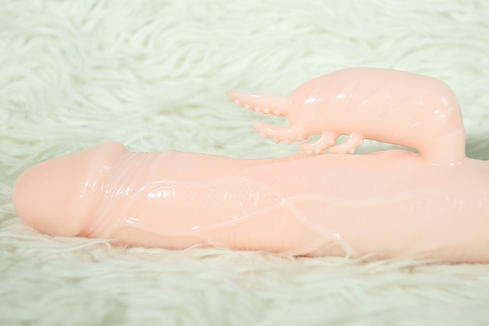 Dương vật giả tỏa nhiệt Lybaile