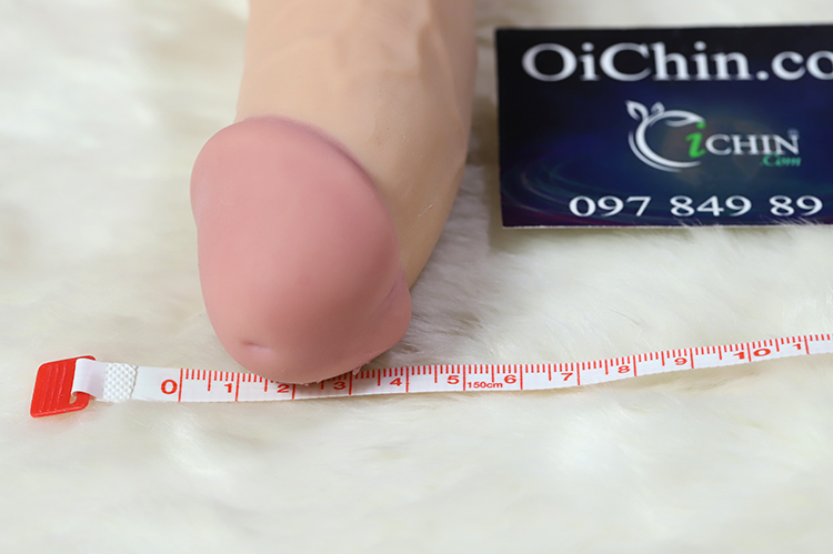 Chiều dài cực khủng sẽ đâm sâu vào âm đạo để tạo cảm giác đê mê khó tả như khi làm tình cùng người ấy. Kích thích thật sự phải không nào?