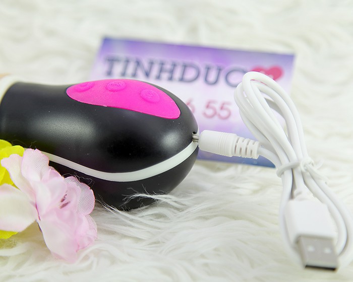 Dương vật giả rung xoay thụt XinLV